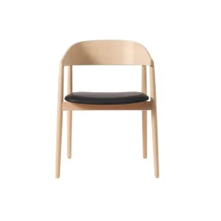 Andersen Furniture AC2 Stol Hvidpigmenteret Mat Lakeret Bøg Sort PU Læder