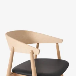 Andersen Furniture AC2 Stol Hvidpigmenteret Mat Lakeret Bøg Sort PU Læder