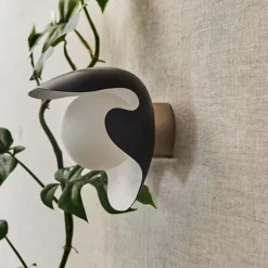 ATBO PS38 Væglampe Sort