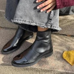 Copenhagen Shoes Stephanie Black With Patent Toe