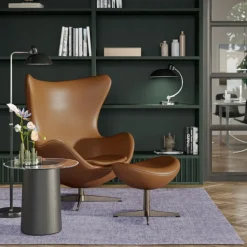 Fritz Hansen 3316 Ægget Valnød Essential Læder Inkl. Fodskammel