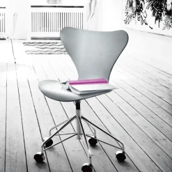 Fritz Hansen 3117 Serie 7 Drejestol