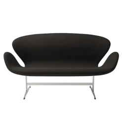 Fritz Hansen 3321 Svanesofa