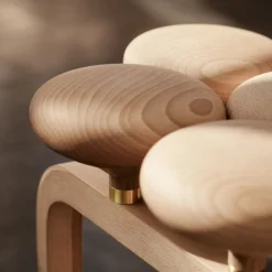 Fritz Hansen JU01 Utzon Skammel