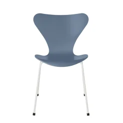 Fritz Hansen Serie 7™ 3107 Lakeret