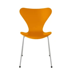 Fritz Hansen Serie 7™ 3107 Lakeret
