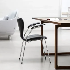 Fritz Hansen Serie 7 Armstol Fuldpolstret Læder
