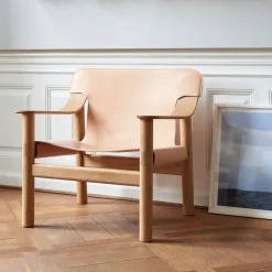 Hay Bernard Loungestol Lakeret Eg & Naturlæder