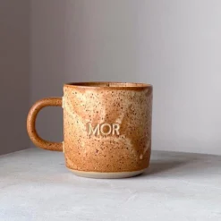 Julie Damhus Studio Oda Mor Kop Brun