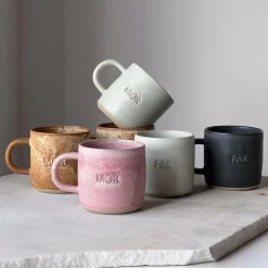 Julie Damhus Studio Oda Mor Kop Brun