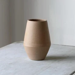 Julie Damhus Studio Oda Vase Beige Mellem