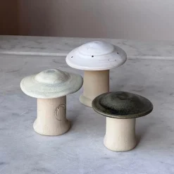 Julie Damhus Studio Svamp Flat White (Lille, Mellem, Stor)