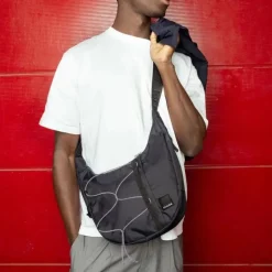 Kintobe Haze Cross-body Jet Black