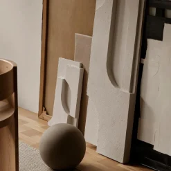 Kristina Dam Studio Serif Relief Large