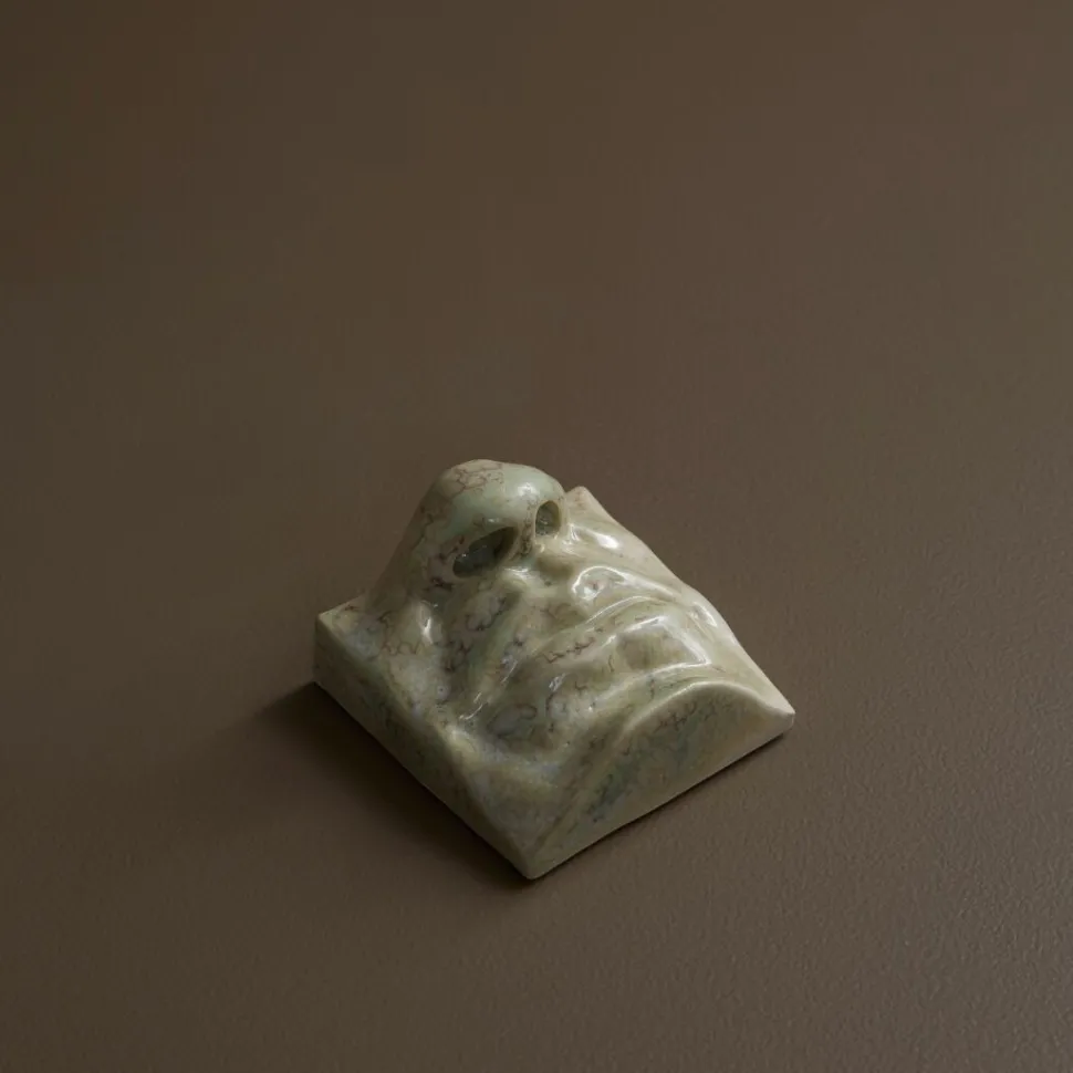 Laoru Laoru Mouth II Relief Crystal Green