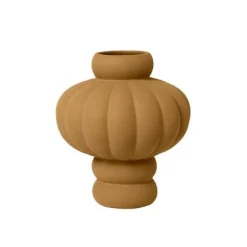Louise Roe Balloon Vase 02 Sanded Ocker
