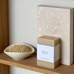 Mellow Mind Beige Clay Bath Salt Geranium Uplifting