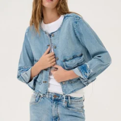 My Essential Wardrobe Dango Short Jacket Light Blue Retro Wash