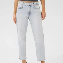 My Essential Wardrobe The Mommy 139 High Tapered Light Blue