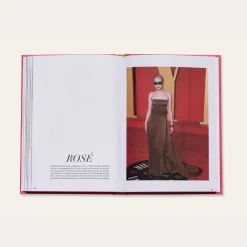 New Mags The Essence Of Yves Saint Laurent