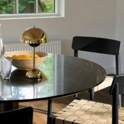 &Tradition Flowerpot Portable Table Lamp VP9 Brass-Plated