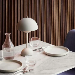 &Tradition Flowerpot Portable Table Lamp VP9 Matt Light Grey