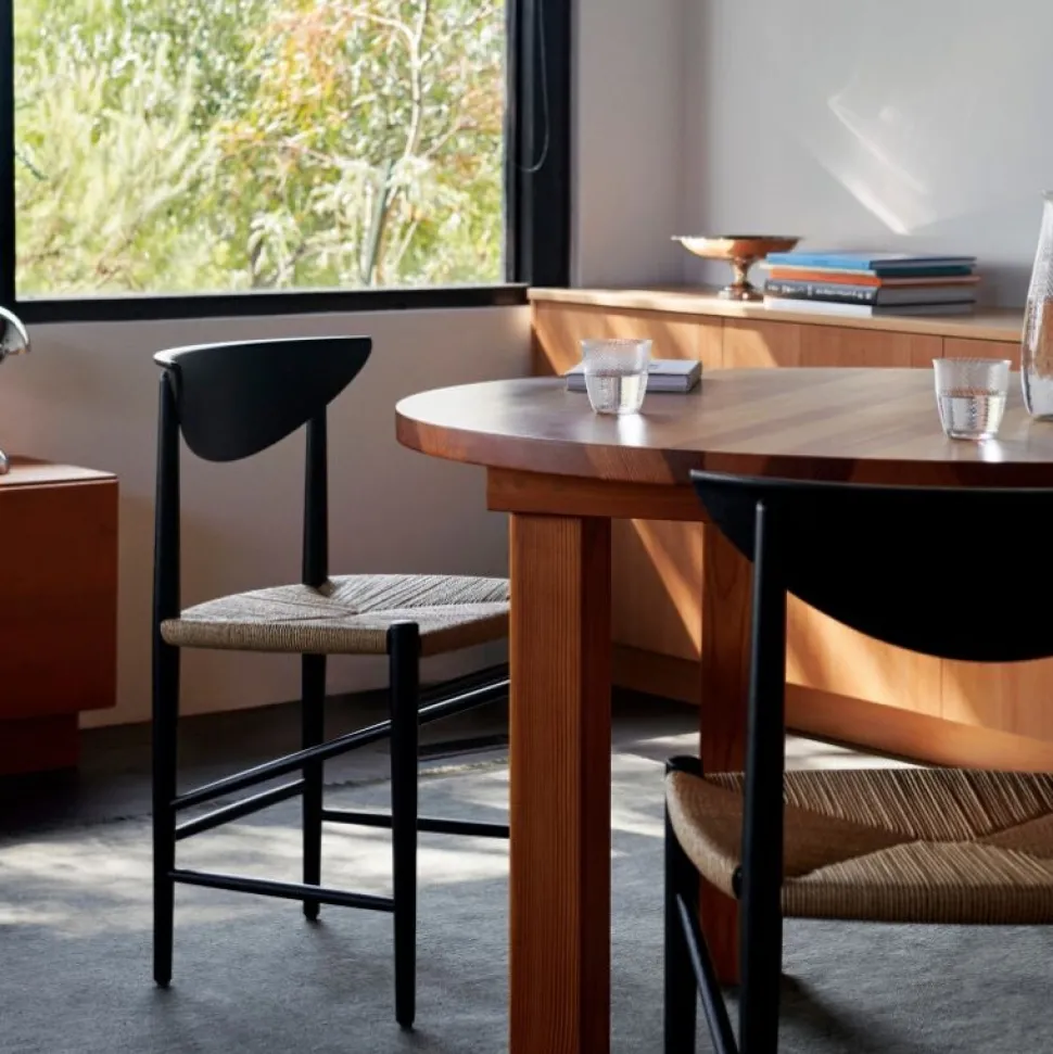 &Tradition HM3 Drawn Chair Black Lacquered Oak