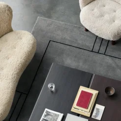 &Tradition Lille Petra VB2 Sofa Moonlight Sheepskin Walnut Legs