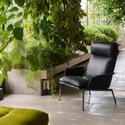 &Tradition Muno LN17 Black Noble Leather Dark Chrome Legs