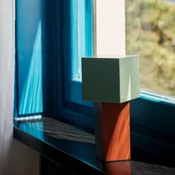 &Tradition Pivot ATD7 Bordlampe Rusty/Mint