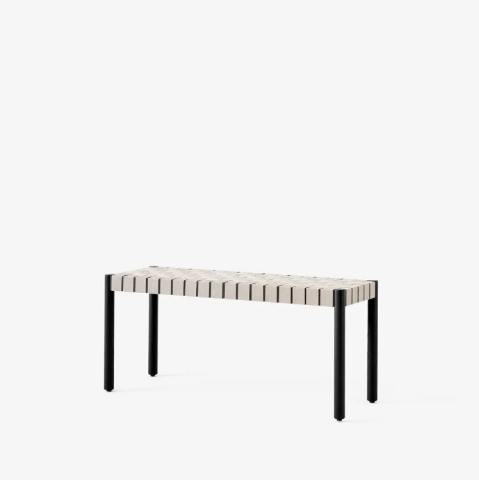 &Tradition TK4 Betty Bench Black Oak Natural Webbing