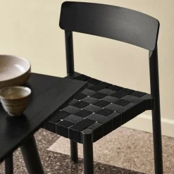 &Tradition TK1 Betty Chair Black Oak Black Webbing