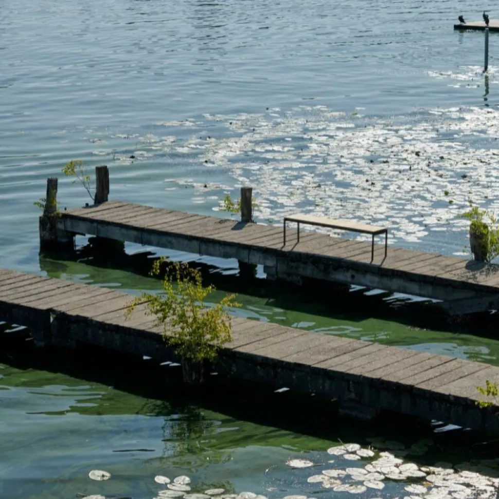 &Tradition Ville AV28 Bænk Warm Black