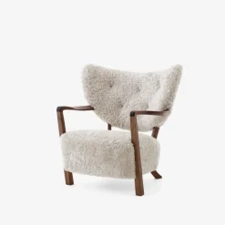 &Tradition Wulff ATD2 Moonlight Sheepskin Oiled Walnut